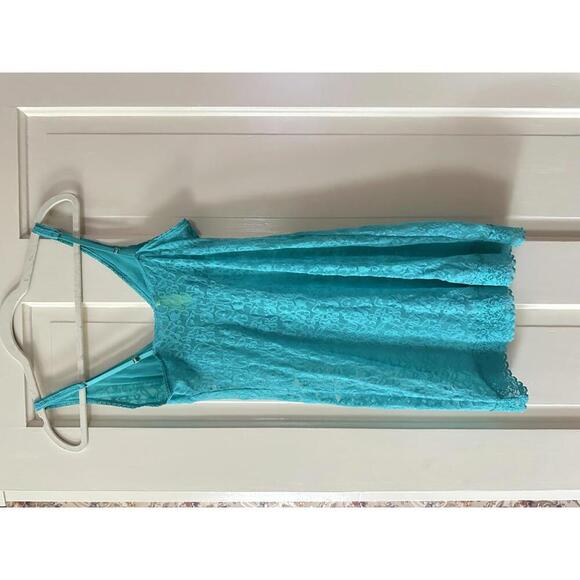 Y2K Victoria’s Secret The Lacie Slip Dress – Teal Lace – Size M - Picture 2 of 7